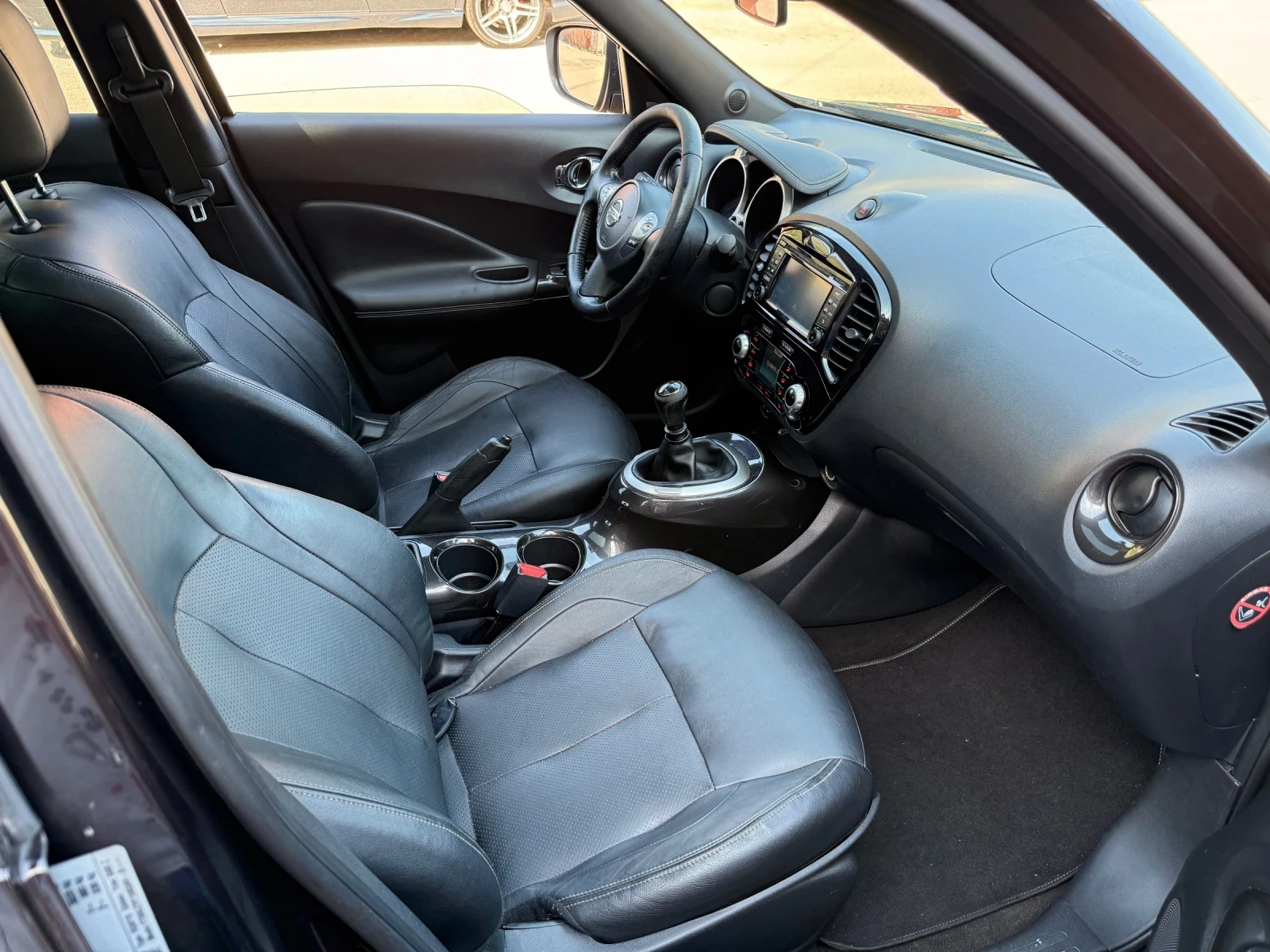 Nissan Juke 1.5Dci-Tekna-Full-360-Pano-Keyless, снимка 12 - Автомобили и джипове - 55302449