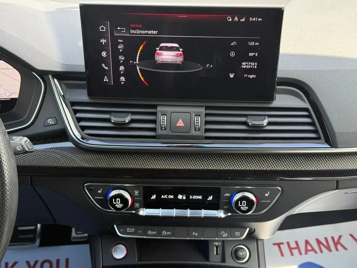 Audi SQ5, снимка 13 - Автомобили и джипове - 55941196