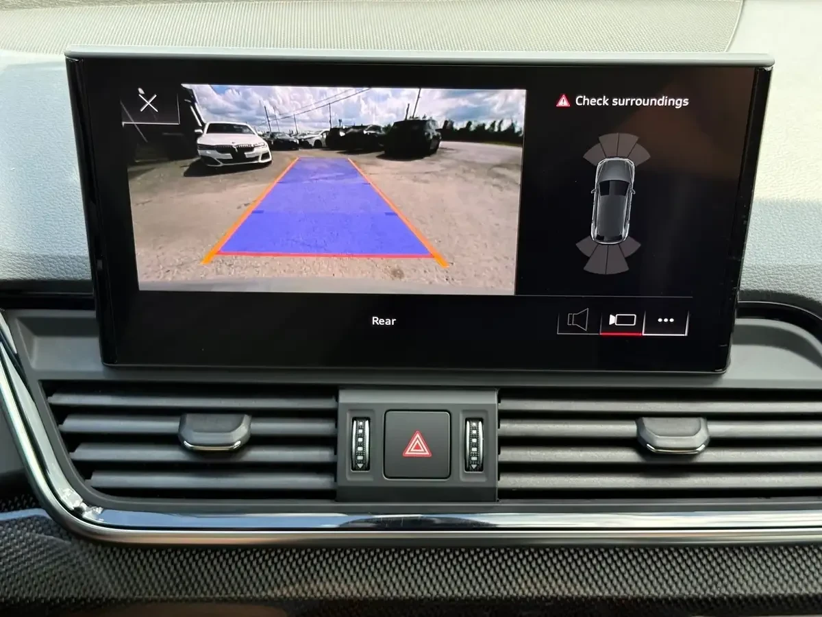 Audi SQ5, снимка 16 - Автомобили и джипове - 55941196