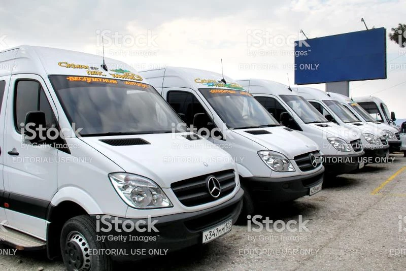 Mercedes-Benz Sprinter 515 НА ЧАСТИ НОВИ  ДВИГАТЕЛИ 0КМ!!!!, снимка 1 - Бусове и автобуси - 38017849