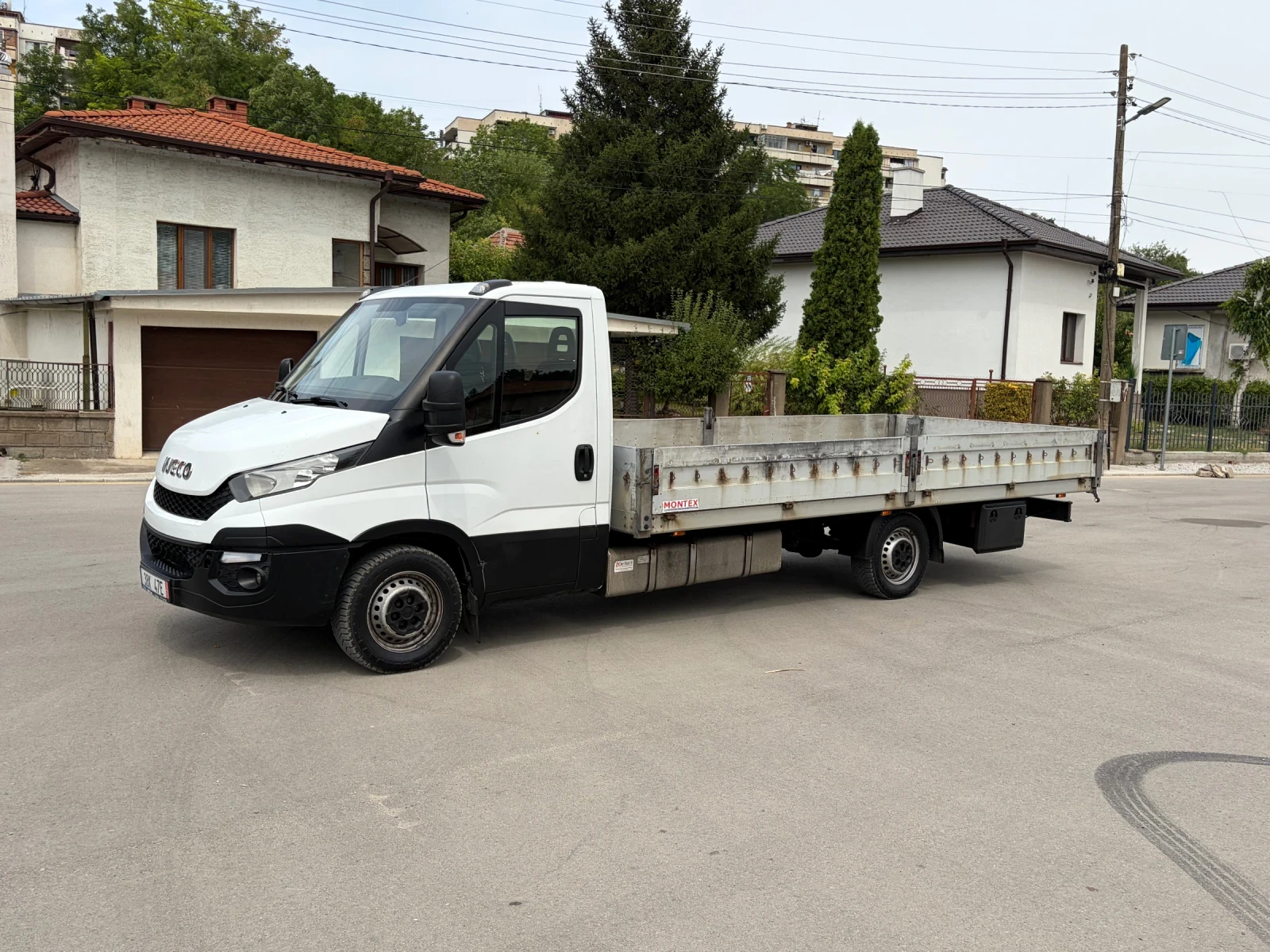 Iveco Daily, снимка 8 - Бусове и автобуси - 55434884