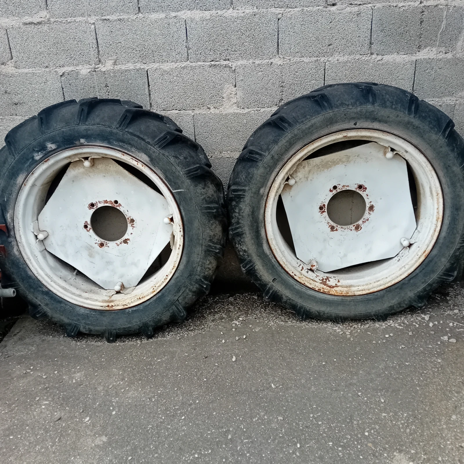 ������� ������������ | Mobile.bg � ����������� 15