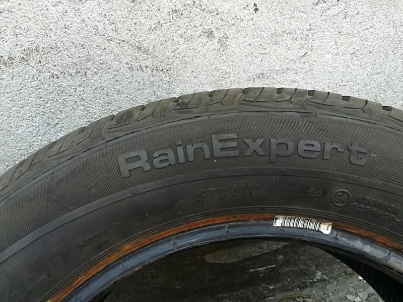 Гуми Летни 205/60R15, снимка 5 - Гуми и джанти - 21467172