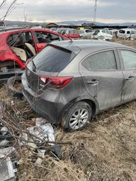 Mazda 2, снимка 8