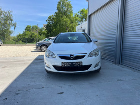 Opel Astra 1.4 газ, снимка 2 - Автомобили и джипове - 45276566