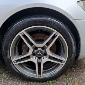 Mercedes-Benz 320, снимка 12