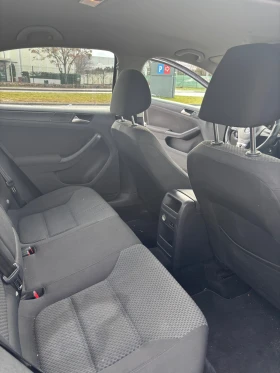 VW Jetta 2.0i, снимка 7