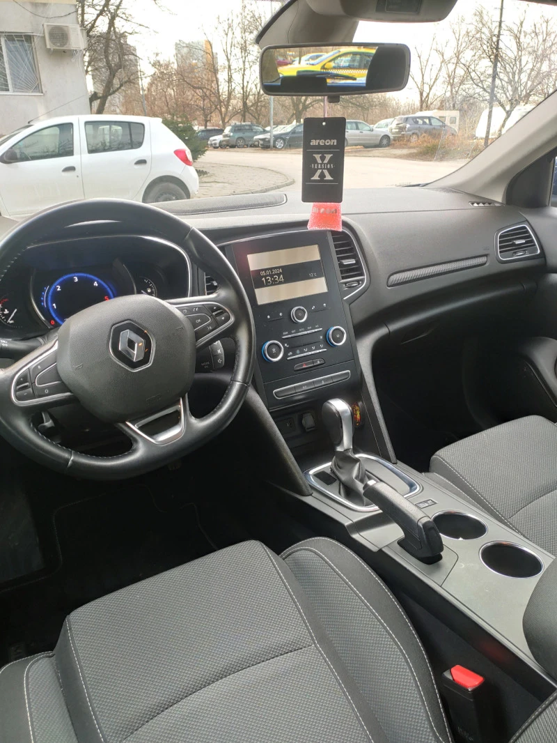 Renault Megane 1.5 DCI, снимка 11 - Автомобили и джипове - 47108394