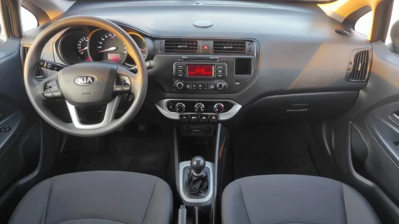 Kia Rio 1.2i, снимка 12 - Автомобили и джипове - 47153603