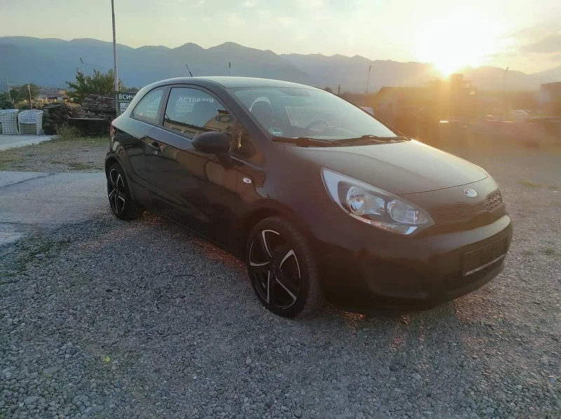 Kia Rio 1.2i, снимка 5 - Автомобили и джипове - 47153603