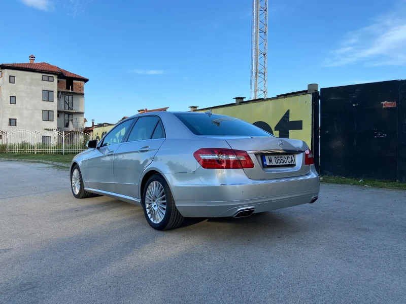 Mercedes-Benz E 500 4Matic Avantgarde , снимка 6 - Автомобили и джипове - 47983783