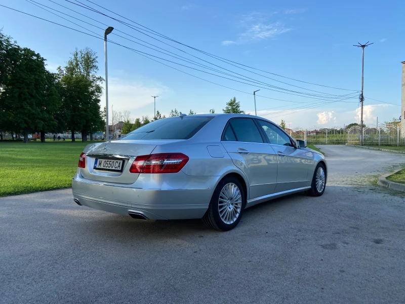 Mercedes-Benz E 500 4Matic Avantgarde , снимка 4 - Автомобили и джипове - 47983783