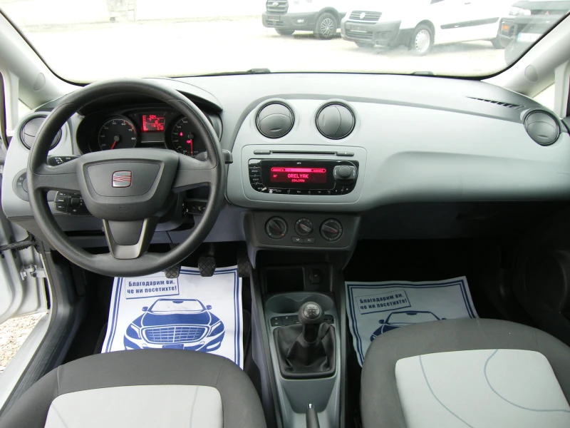 Seat Ibiza 1.2i, снимка 11 - Автомобили и джипове - 49326217