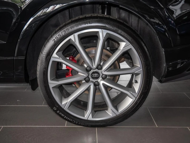 Audi RSQ3 QUATTRO SPORTBACK SONOS CAMERA MATRIX PANO, снимка 4 - Автомобили и джипове - 51694813