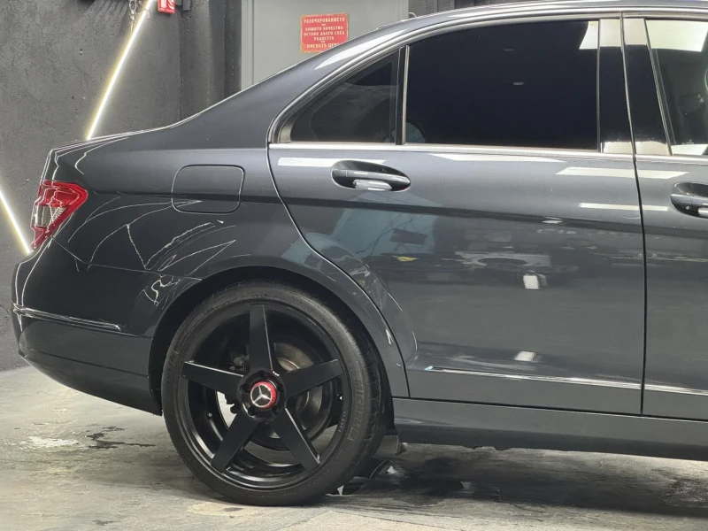 Mercedes-Benz C 200 AVANGARD, снимка 4 - Автомобили и джипове - 52417461