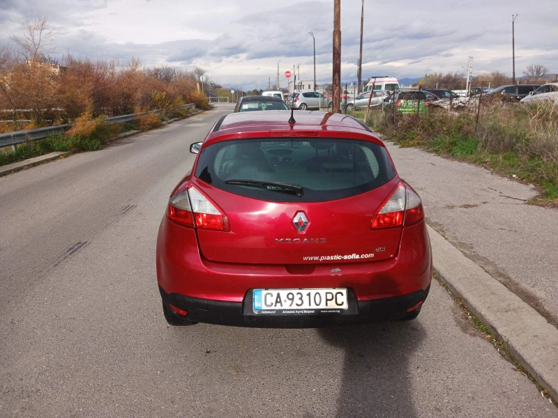 Renault Megane, снимка 4 - Автомобили и джипове - 52551896