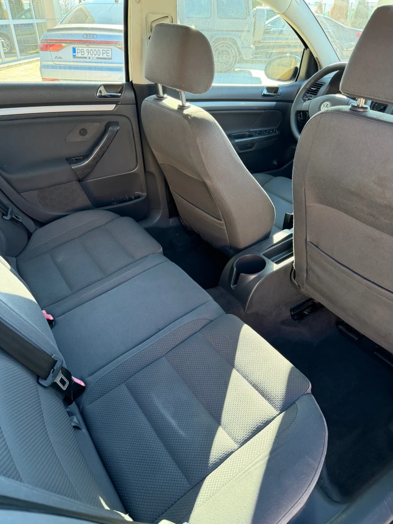 VW Golf * 2.0TDI* TOP* , снимка 15 - Автомобили и джипове - 52927611