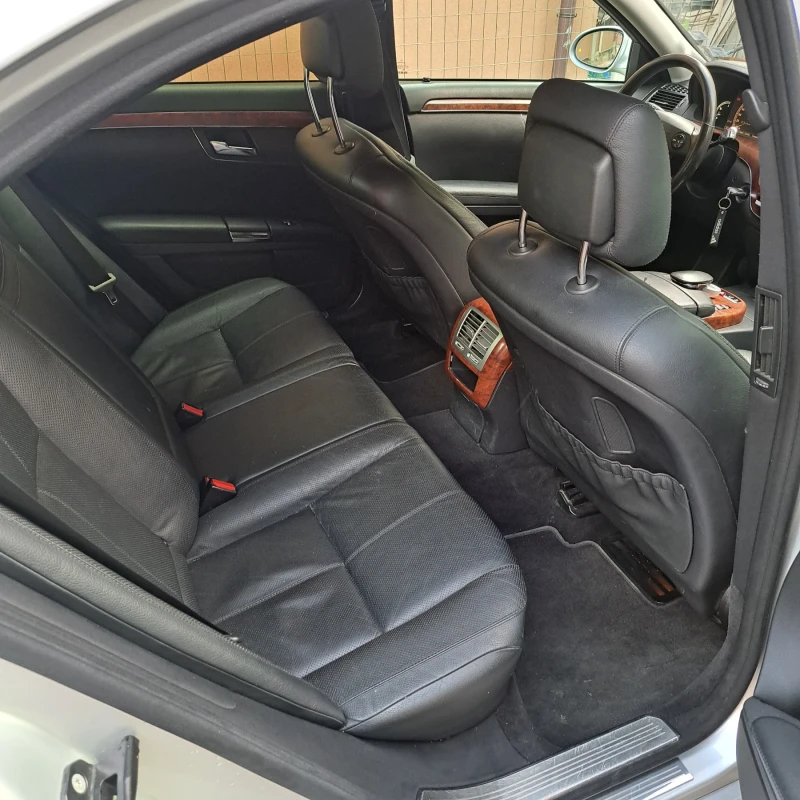 Mercedes-Benz 320, снимка 6 - Автомобили и джипове - 53087834