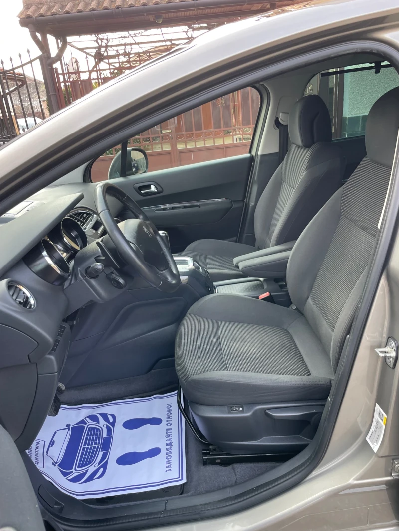 Peugeot 5008 1.6HDI* FULL, снимка 12 - Автомобили и джипове - 53138242