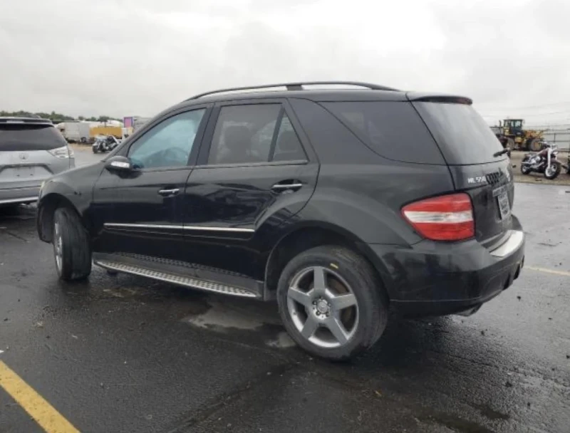 Mercedes-Benz ML 550 * * CARFAX * * АВТО КРЕДИТ * * , снимка 5 - Автомобили и джипове - 53226419