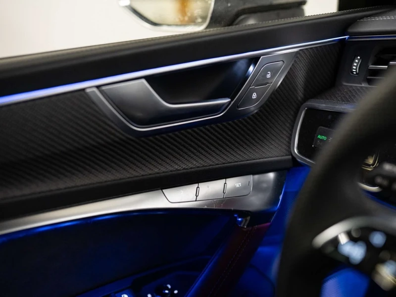 Audi S7 * quattro Premium Plus * CARFAX * ЦЕНА ДО БГ, снимка 11 - Автомобили и джипове - 53326859