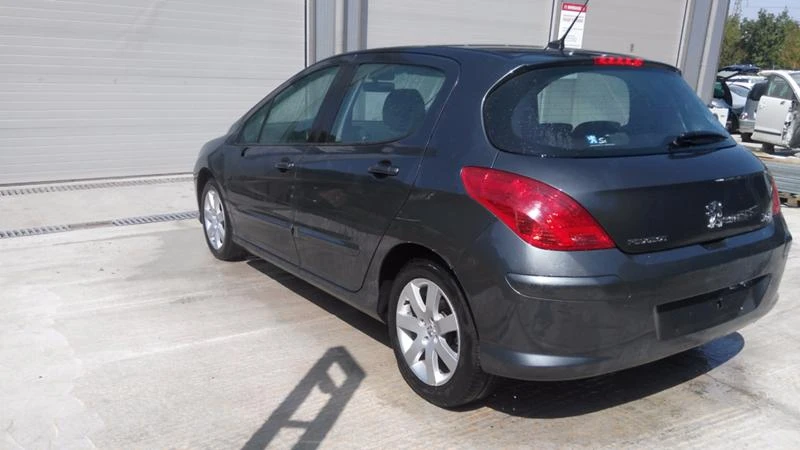 Peugeot 308 1.6hdi 90 к.с., снимка 4 - Автомобили и джипове - 47180912