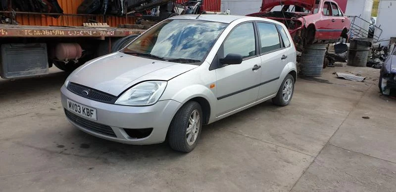 Ford Fiesta 1.25 - изображение 3