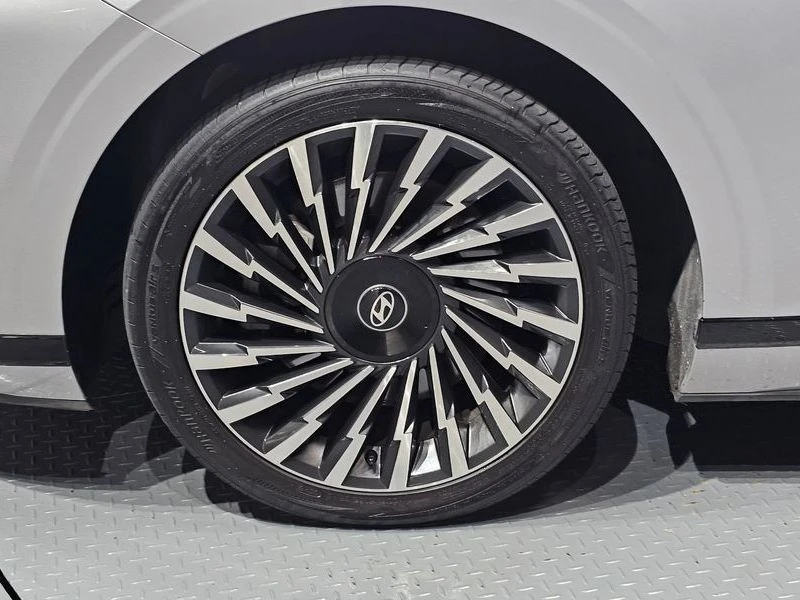 Hyundai Grandeur 3.5 Automatic, снимка 5 - Автомобили и джипове - 55656151