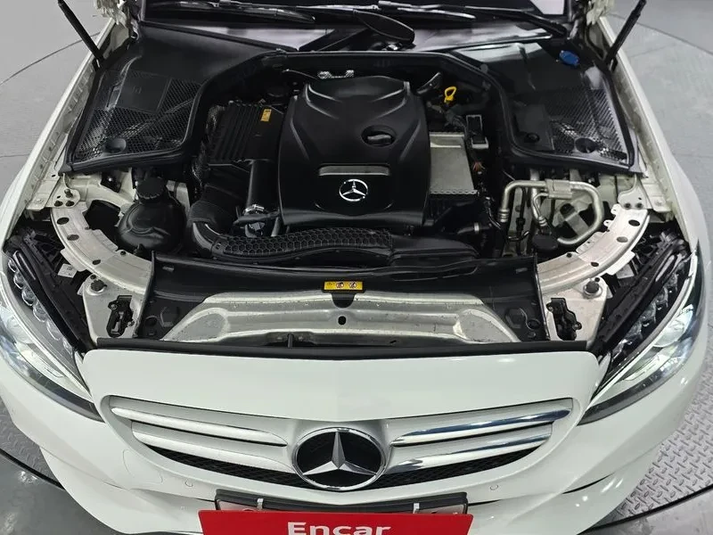 Mercedes-Benz C 200 САМО 30% АВАНС, снимка 6 - Автомобили и джипове - 56064891