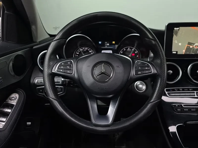 Mercedes-Benz C 200 САМО 30% АВАНС, снимка 12 - Автомобили и джипове - 56064891