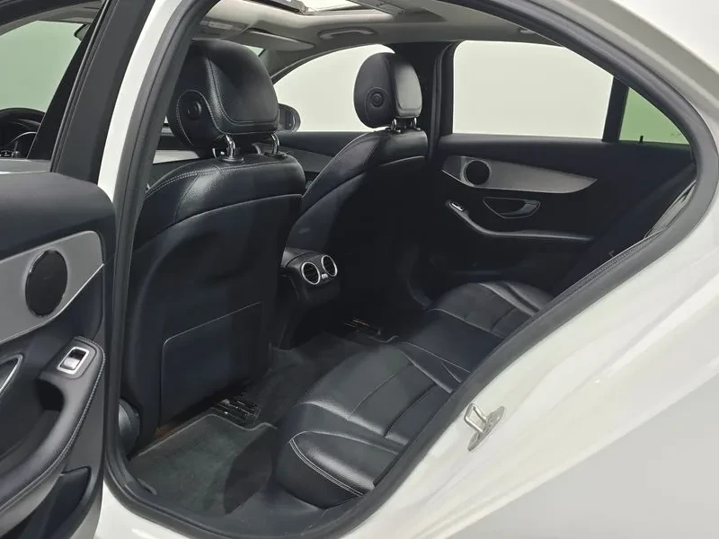 Mercedes-Benz C 200 САМО 30% АВАНС, снимка 11 - Автомобили и джипове - 56064891
