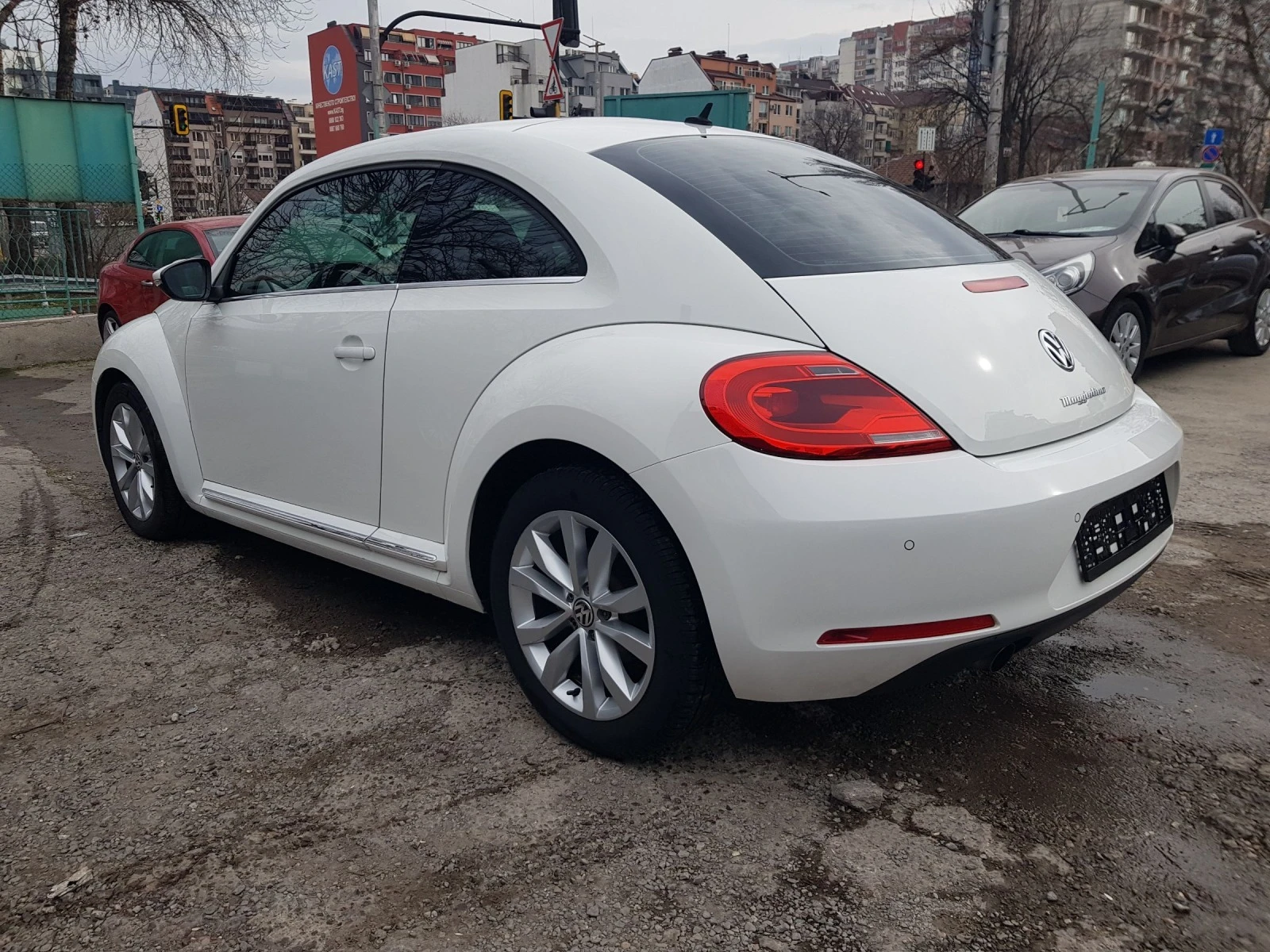 VW New beetle 1.6TDI Maggiolino - изображение 6