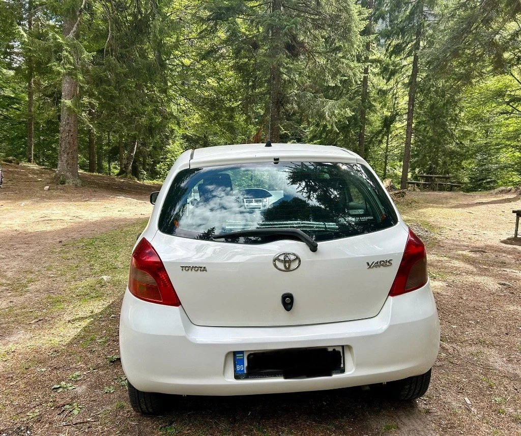 Toyota Yaris 1.0 XP 9 - изображение 3