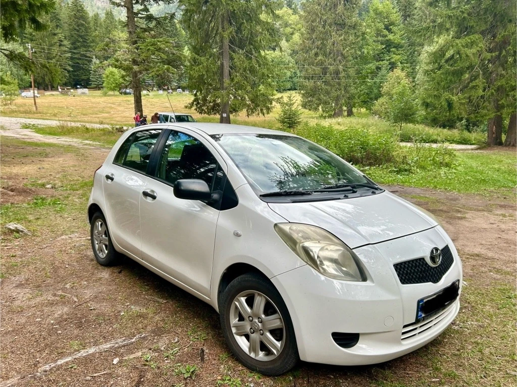 Toyota Yaris 1.0 XP 9 - изображение 2