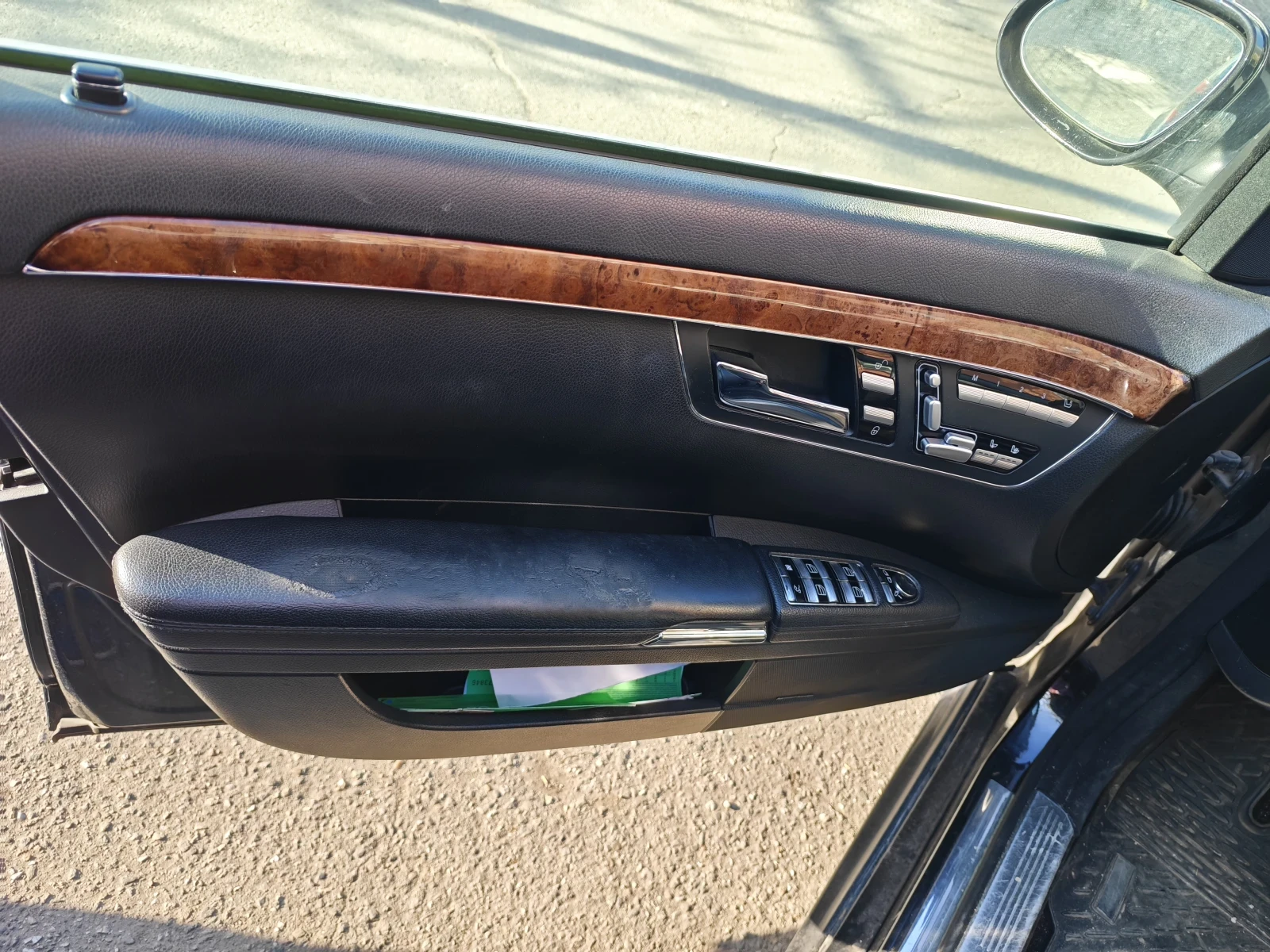 Mercedes-Benz E 320  - изображение 3