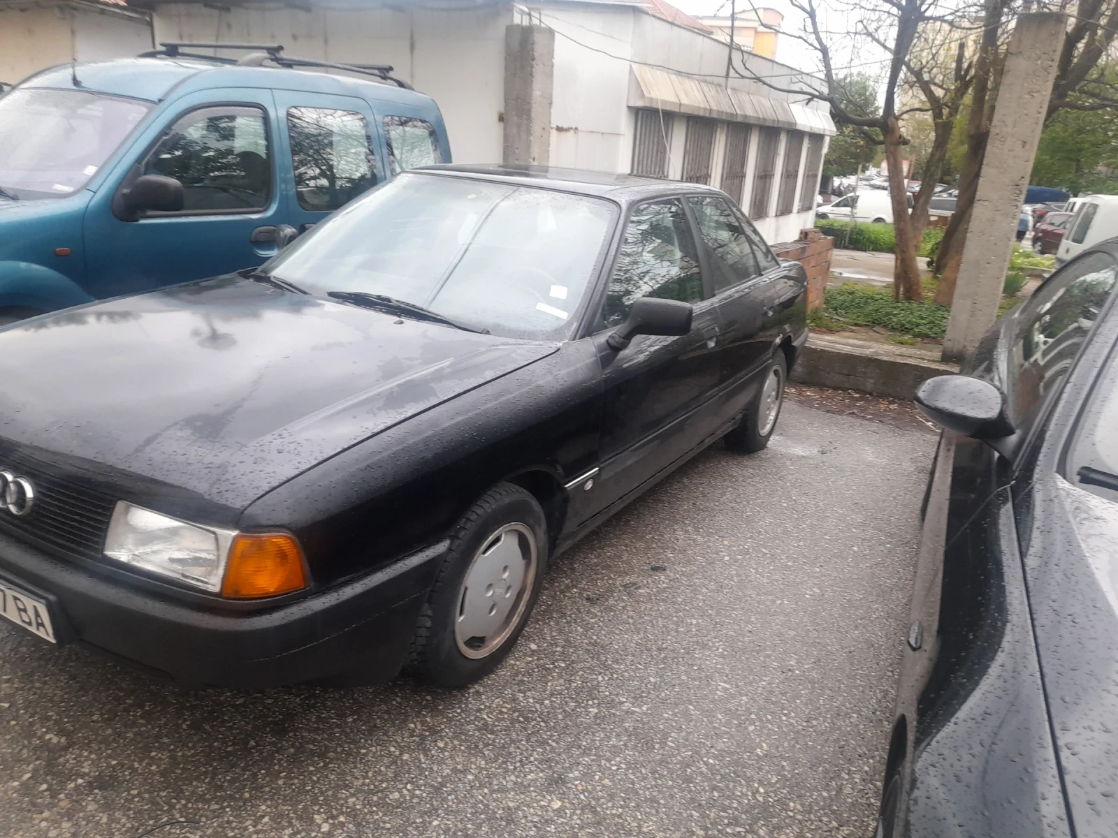 Audi 80 1.8 - изображение 2