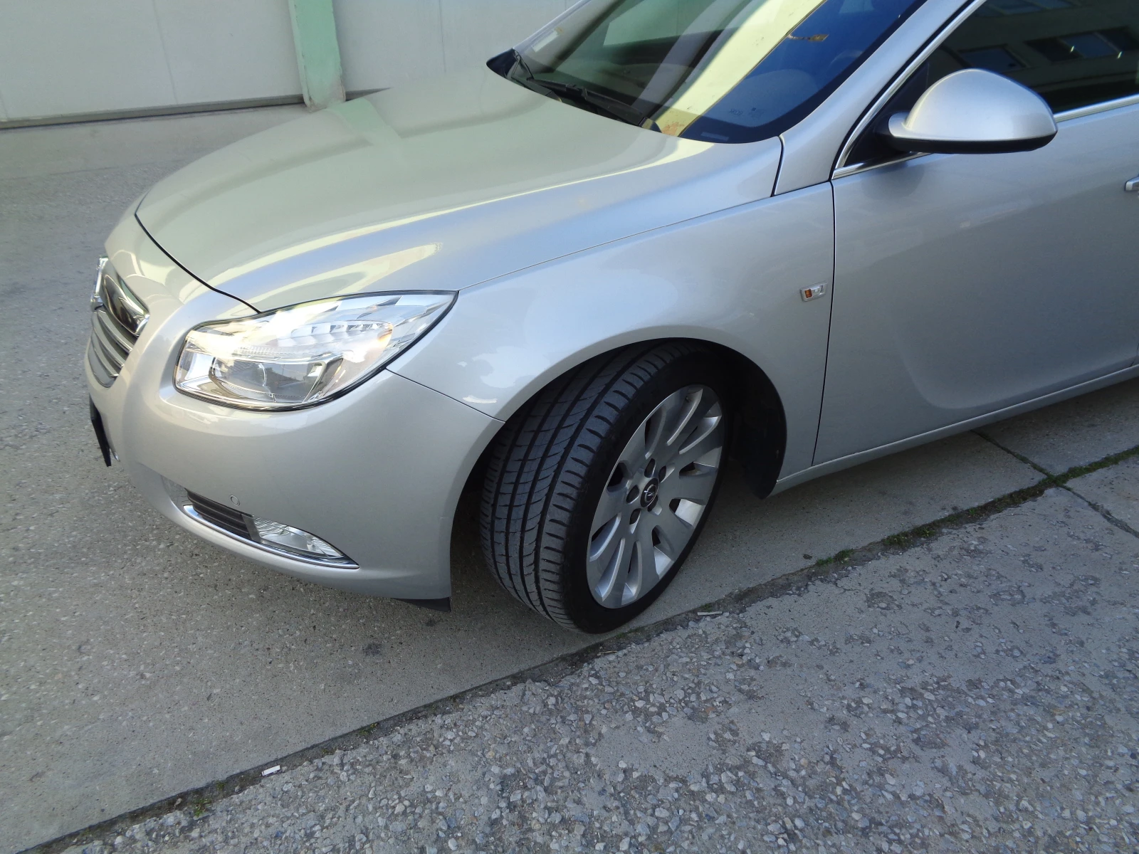 Opel Insignia 2.0CDTI-NAVI-KOJA-LIZING - изображение 9