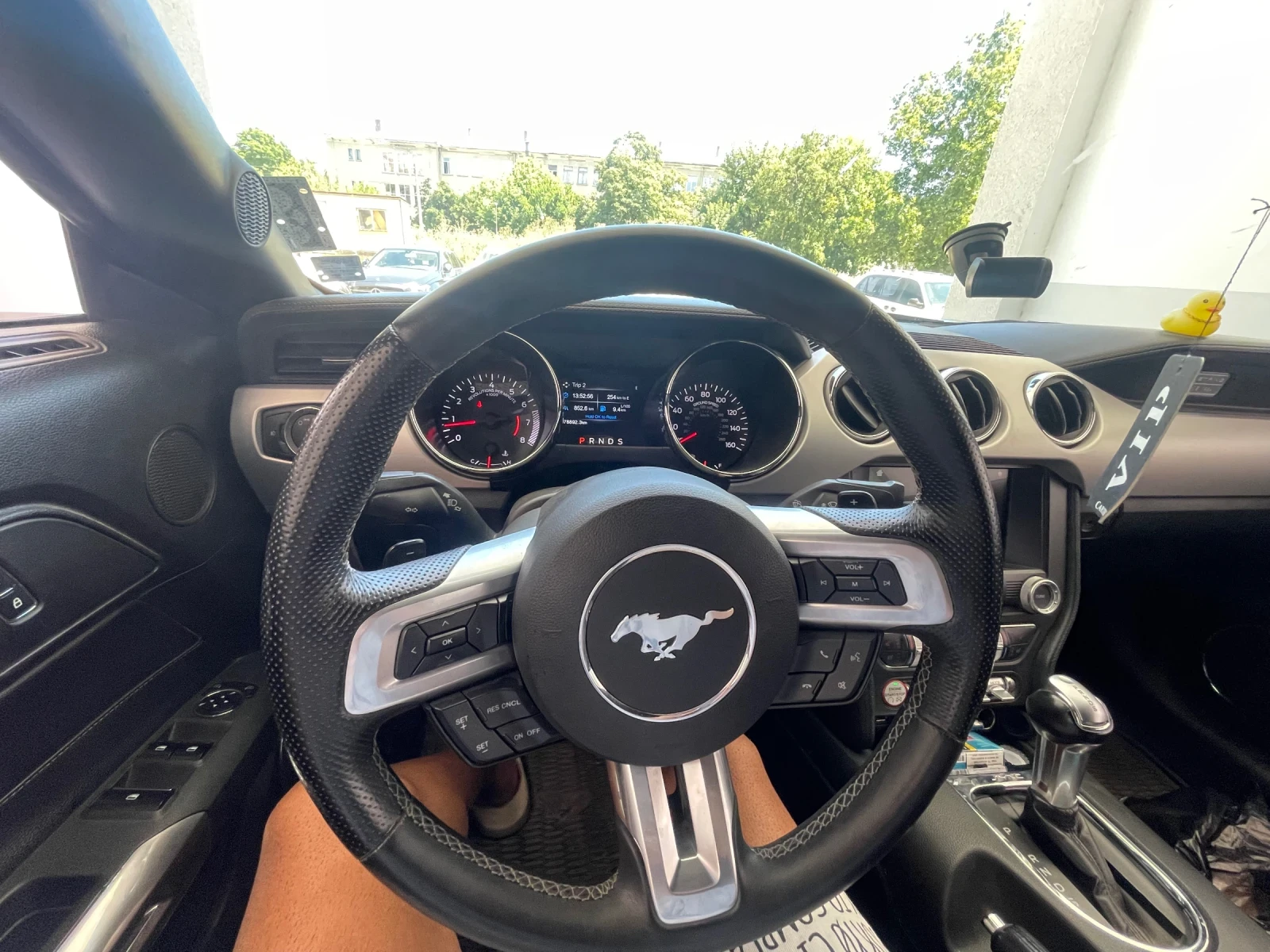 Ford Mustang EcoBoost - изображение 9