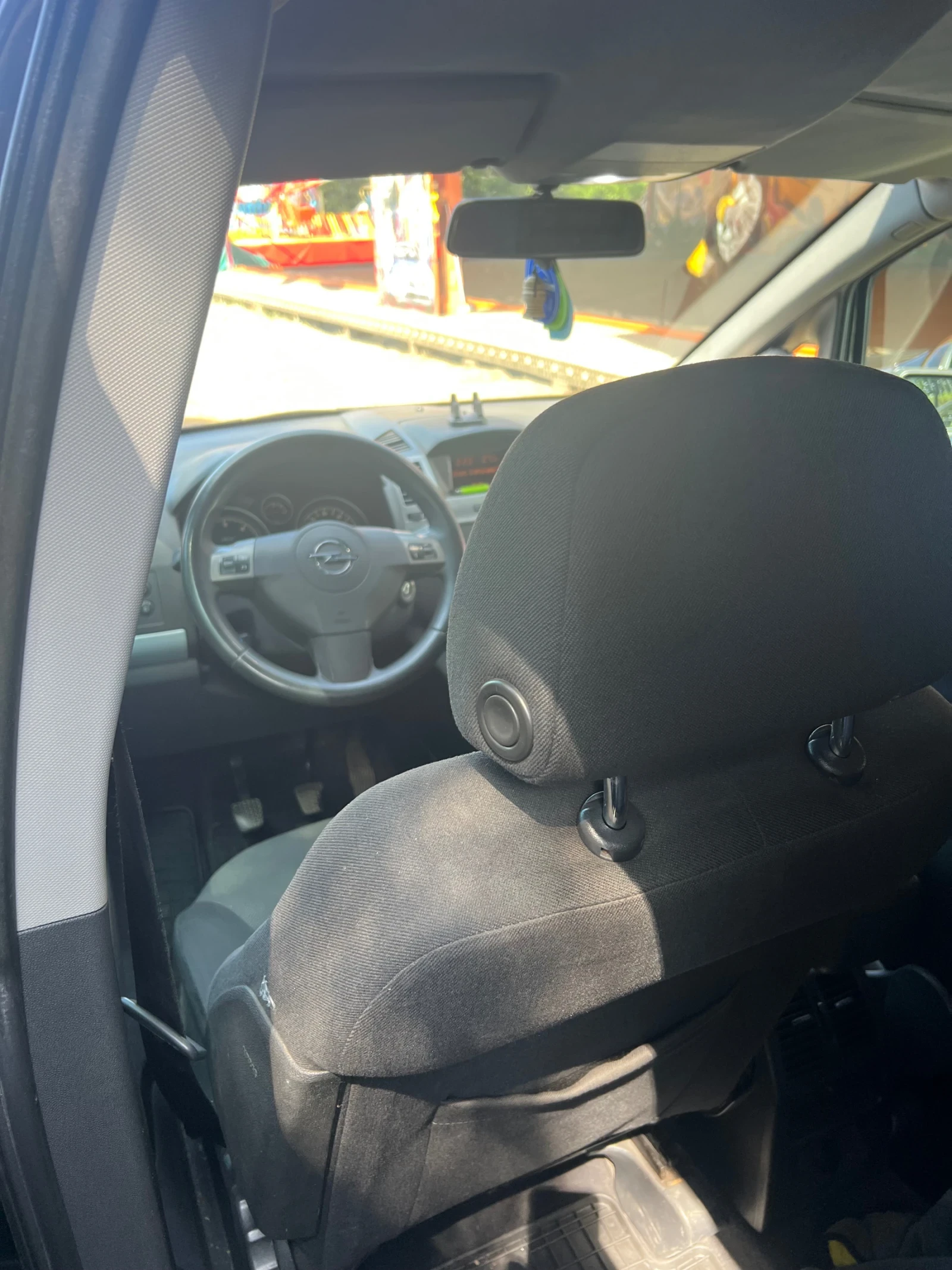 Opel Zafira  - изображение 7
