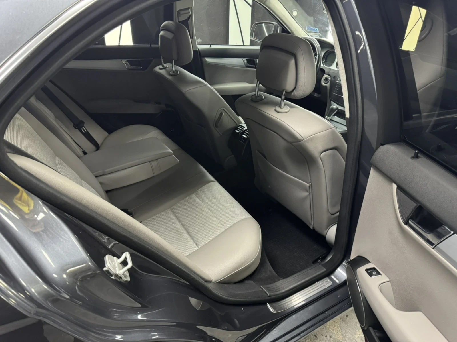 Mercedes-Benz C 200 AVANGARD - изображение 10