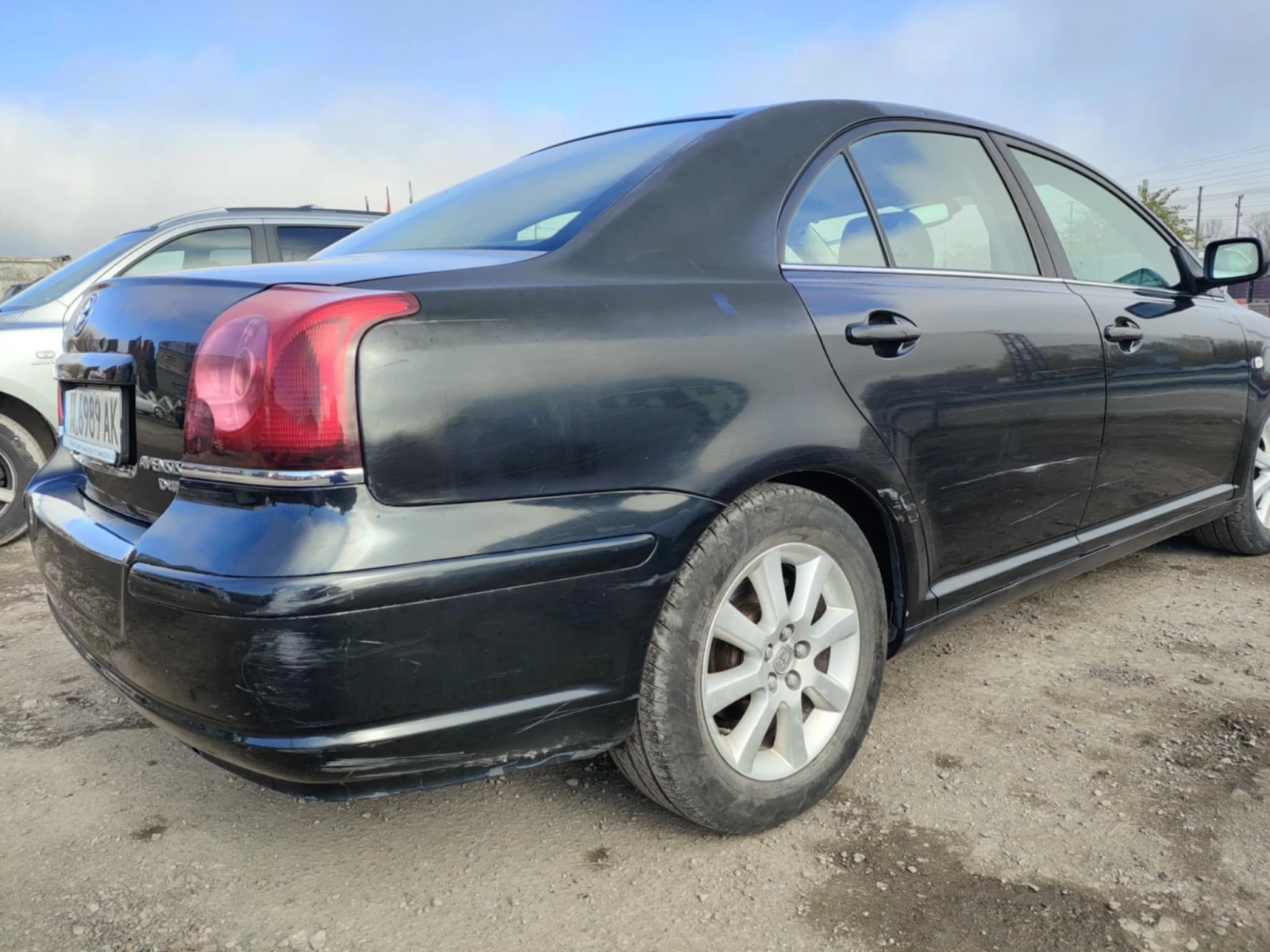 Toyota Avensis 2.0 D4D - изображение 4