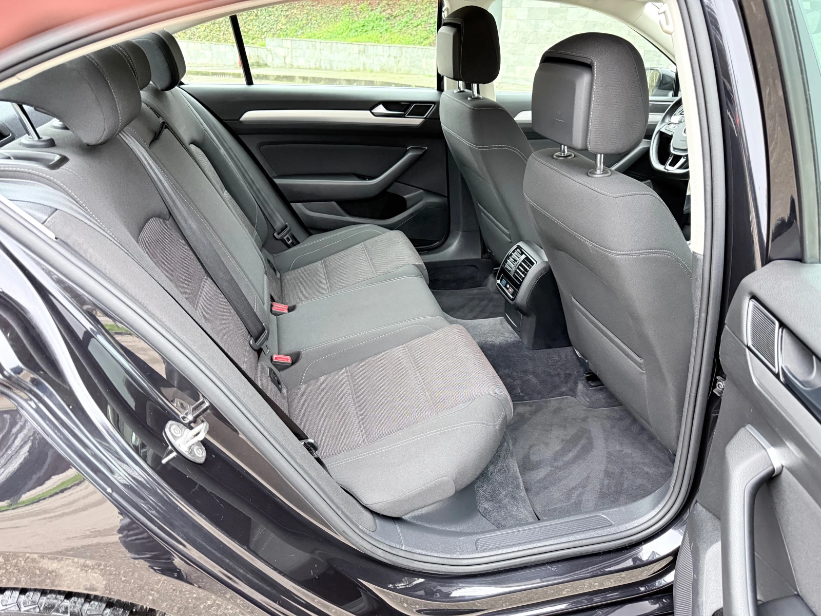 VW Passat 2.0TDI-150k.c.* DSG* Blue Motion* ������*  | Mobile.bg � ����������� 9