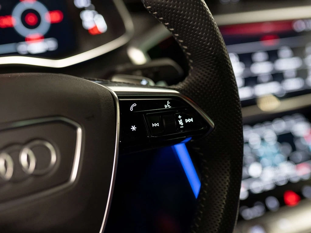 Audi S7 * quattro Premium Plus * CARFAX * ЦЕНА ДО БГ - изображение 8