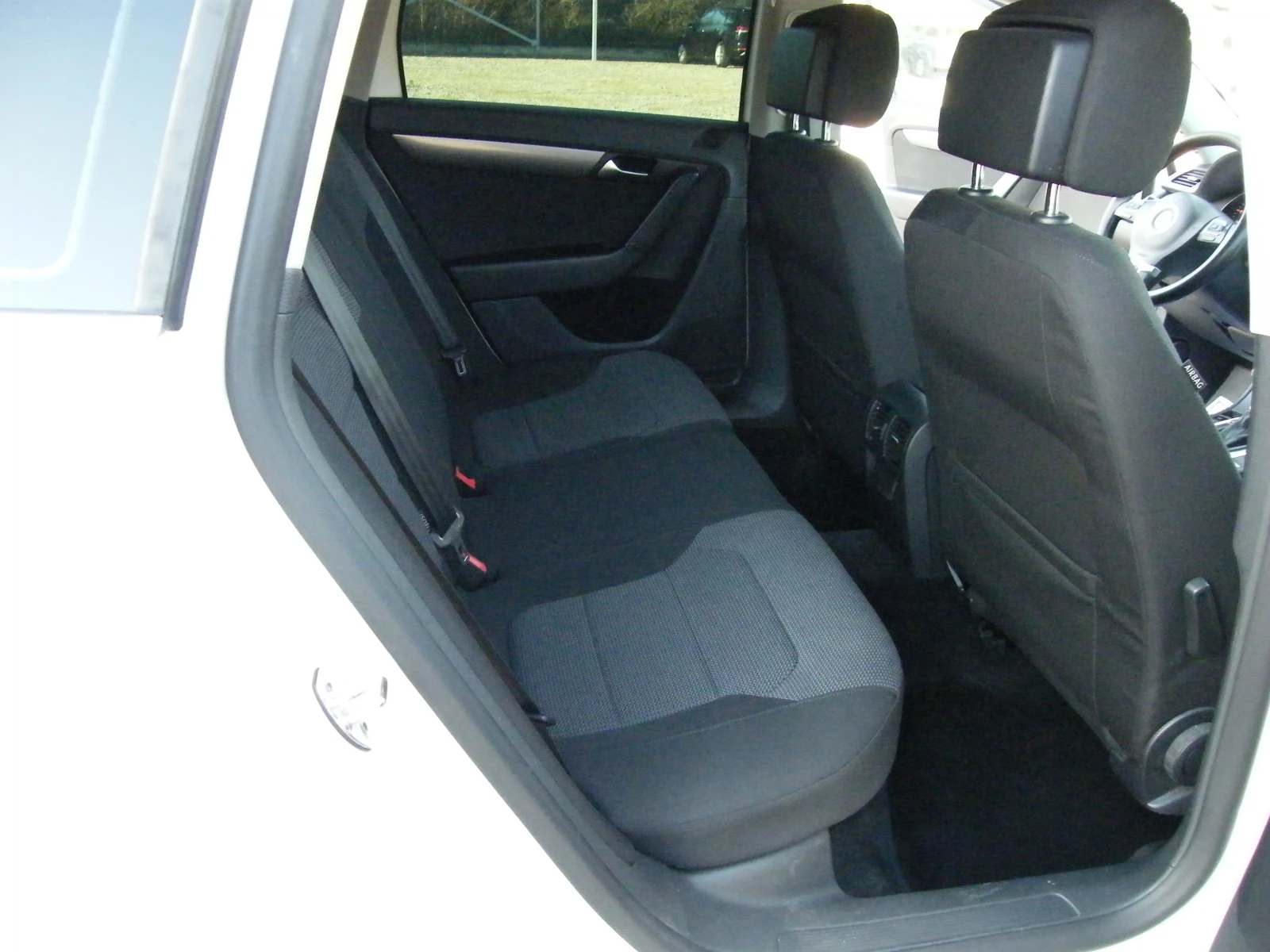 VW Passat 1.6TDI DSG | Mobile.bg � ����������� 14