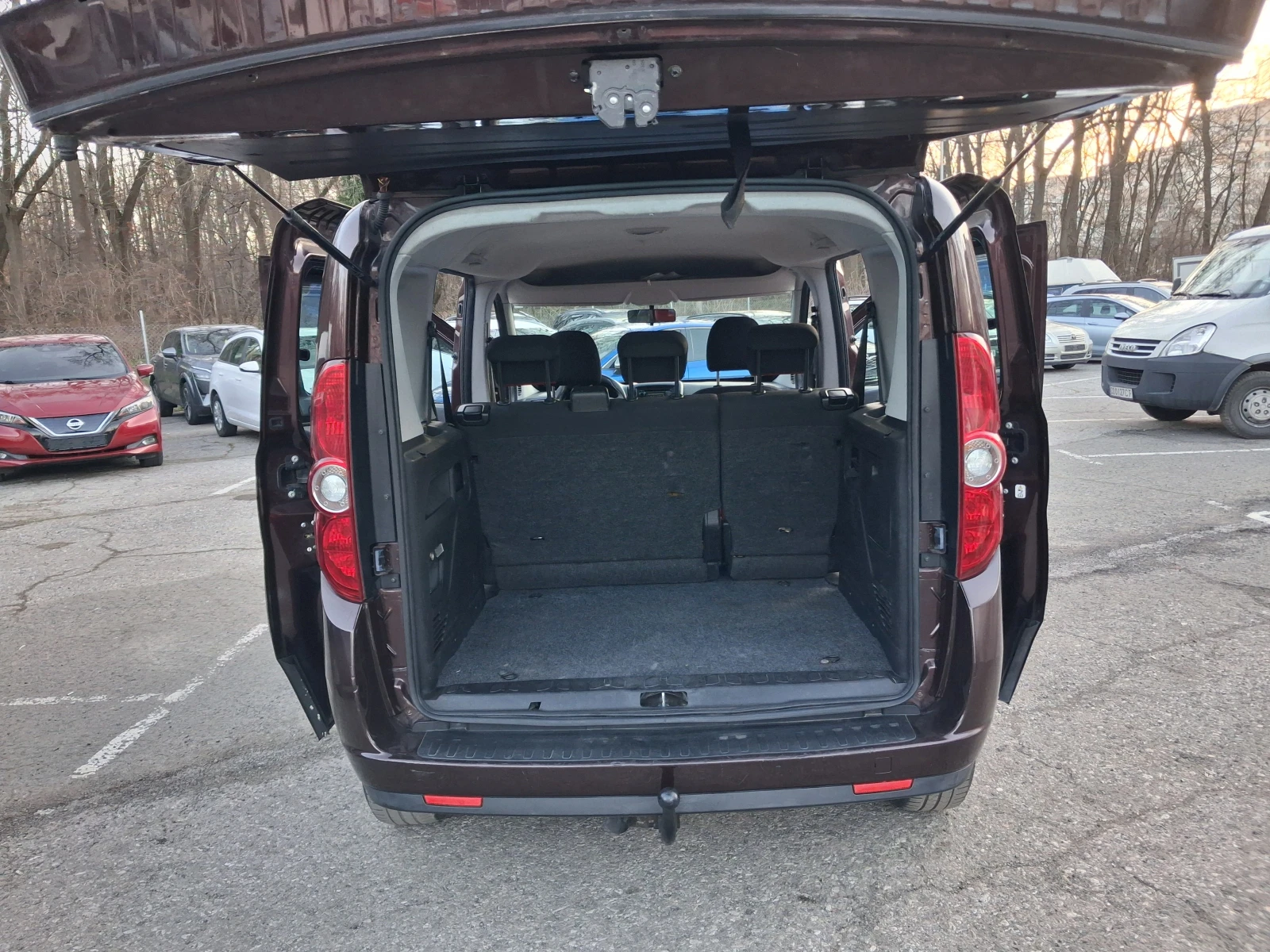 Fiat Doblo 1.4i* Пътничеси* ЕВРО 5* Холандия, снимка 7 - Автомобили и джипове - 53834347