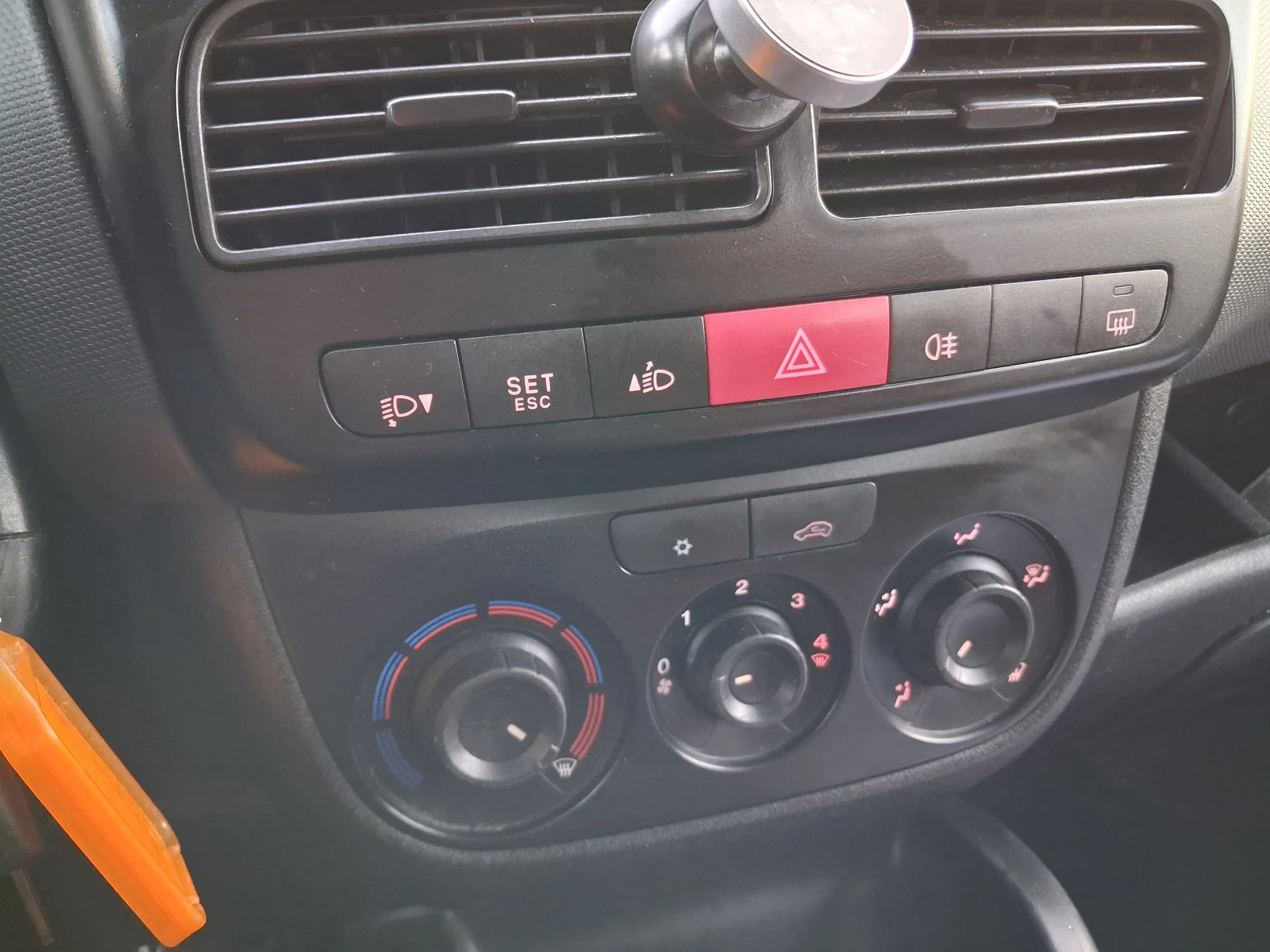 Fiat Doblo 1.4i* Пътничеси* ЕВРО 5* Холандия, снимка 14 - Автомобили и джипове - 53834347