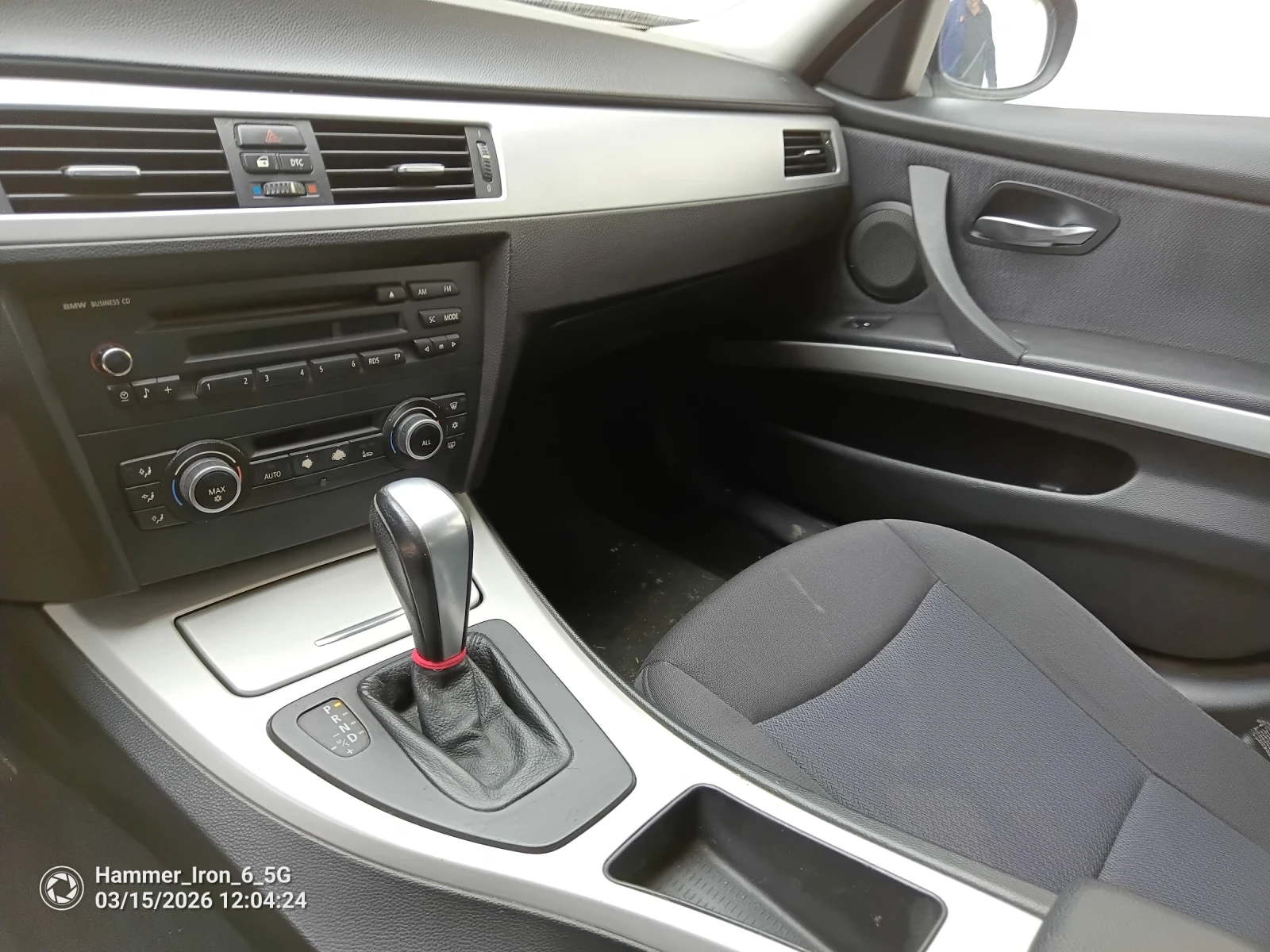 BMW 320, снимка 9 - Автомобили и джипове - 53895566