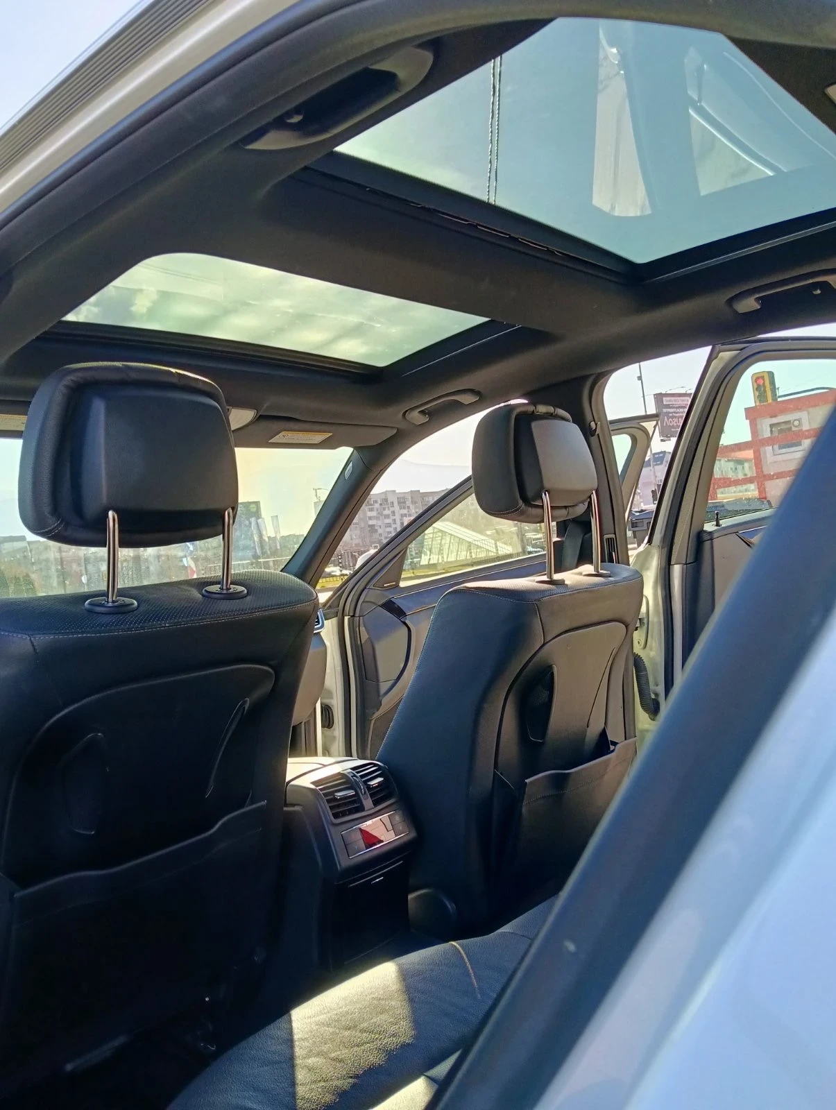 Mercedes-Benz E 55 V8 | Mobile.bg � ����������� 11