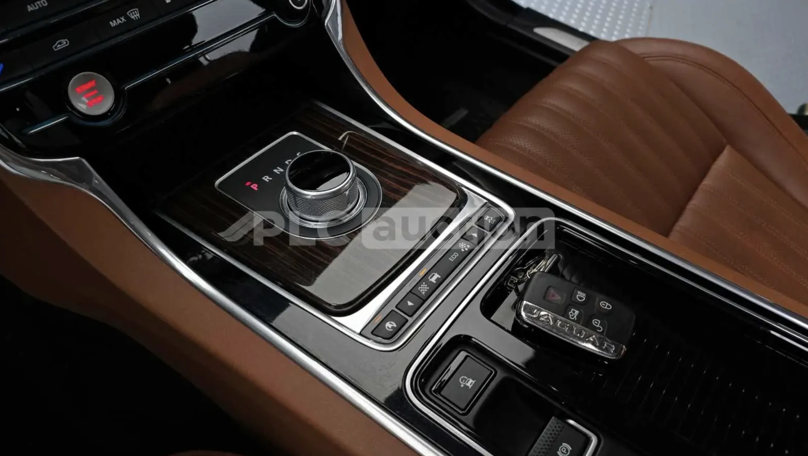 Jaguar Xf 25t* FULL* 77 000km!* , снимка 9 - Автомобили и джипове - 54067100