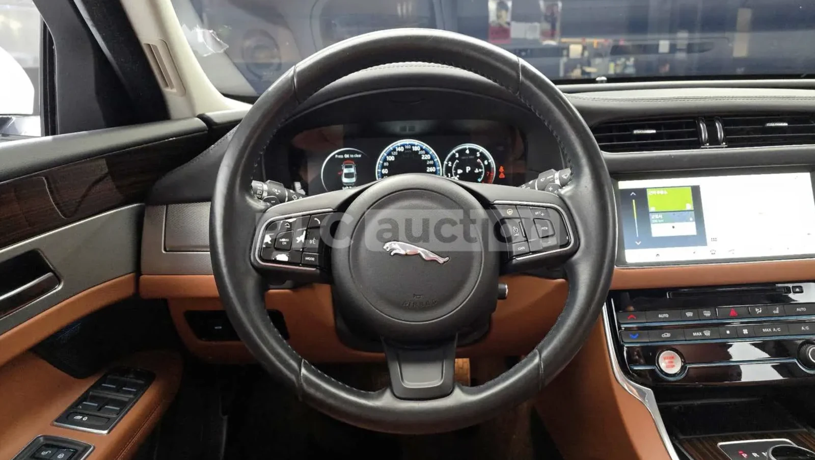 Jaguar Xf 25t* FULL* 77 000km!* , снимка 14 - Автомобили и джипове - 54067100